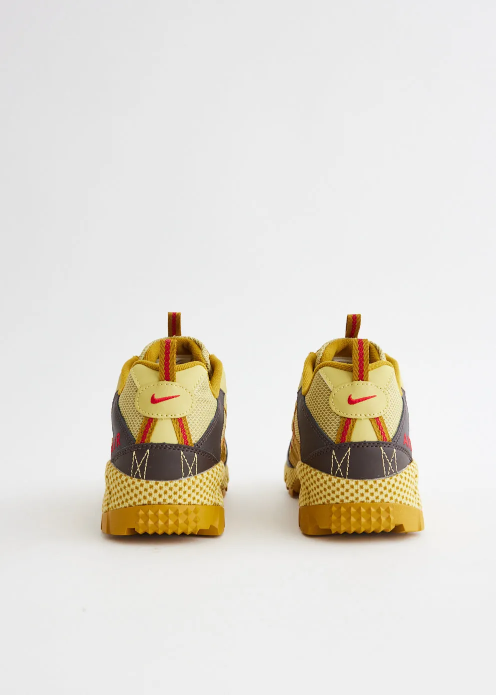 Air Humara 'Buff Gold' Sneakers