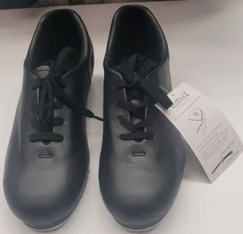 Bobbie II -- Unisex Premier Tap Oxford -- Black