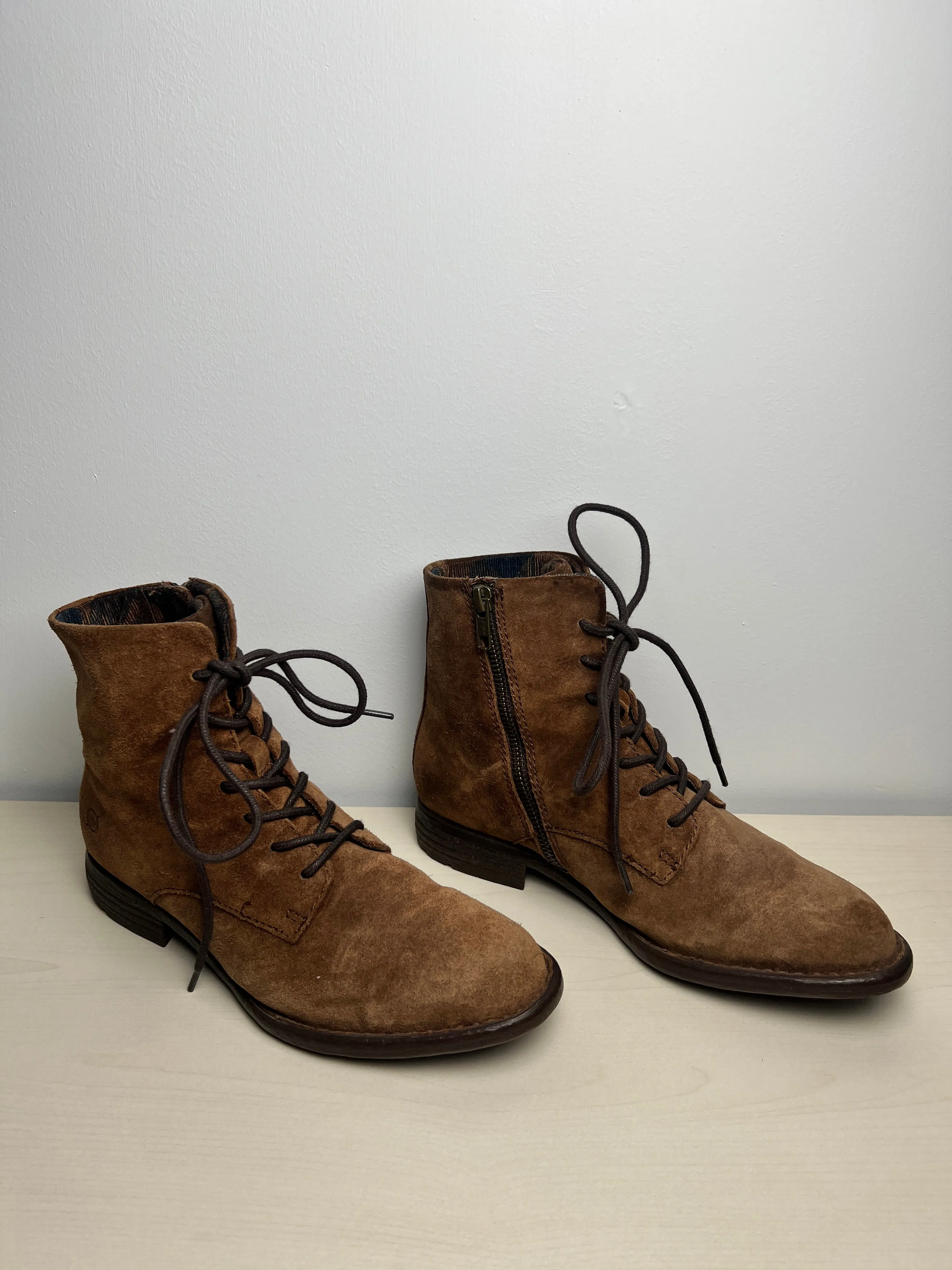 Boots Combat By Born In Brown, Size: 6.5