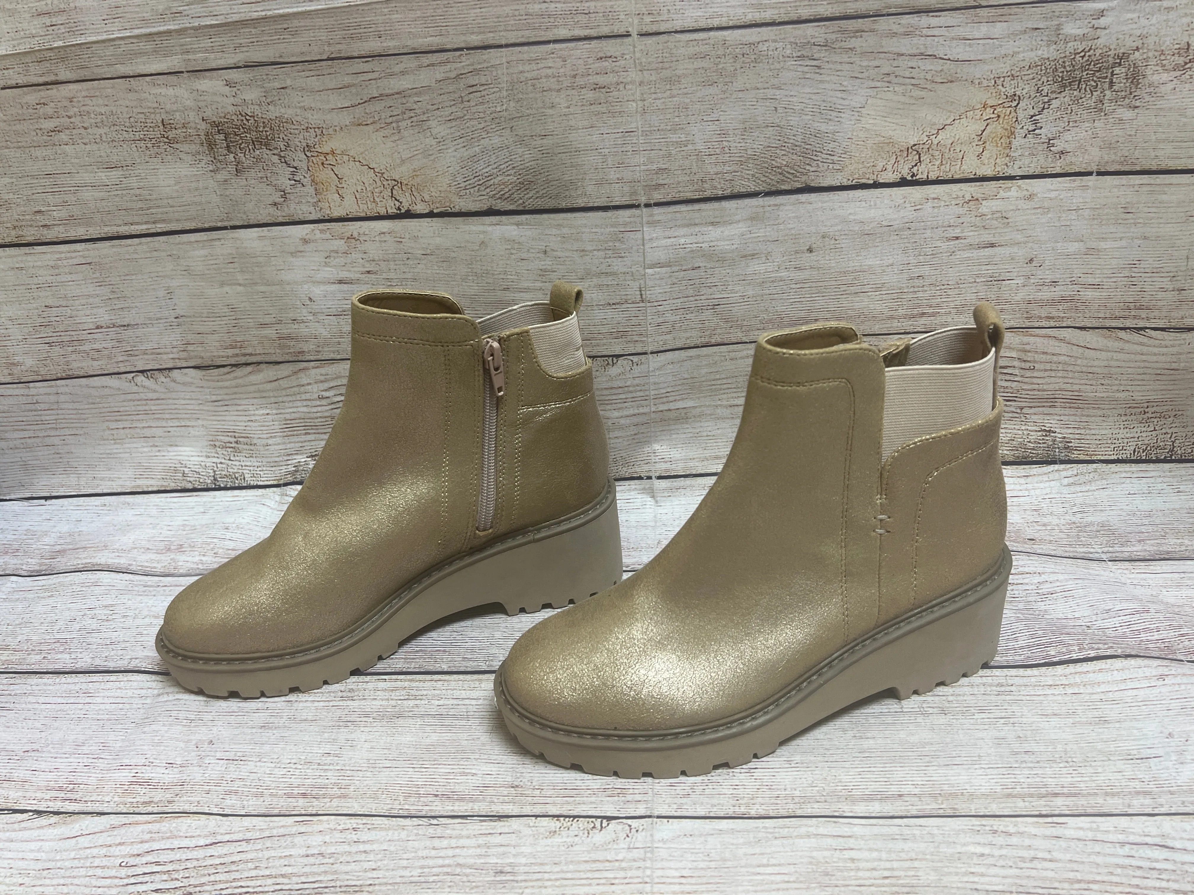 Boots Combat By Dolce Vita In Gold, Size: 5