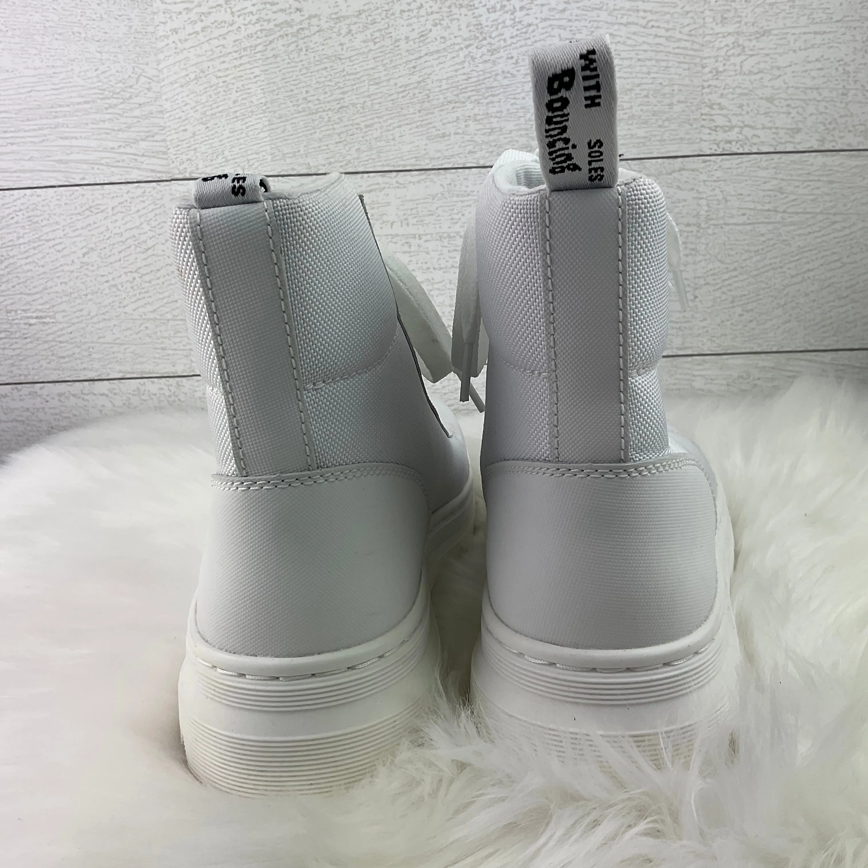 Boots Combat By Dr Martens In White, Size: 9