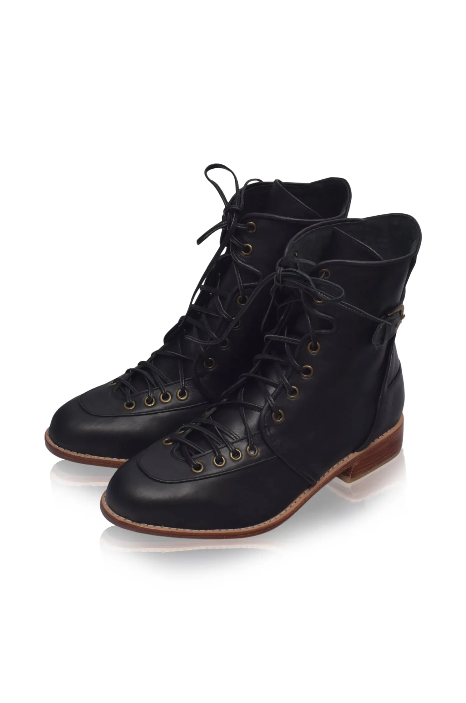 Desert Seeker Combat Leather Boots by ELF