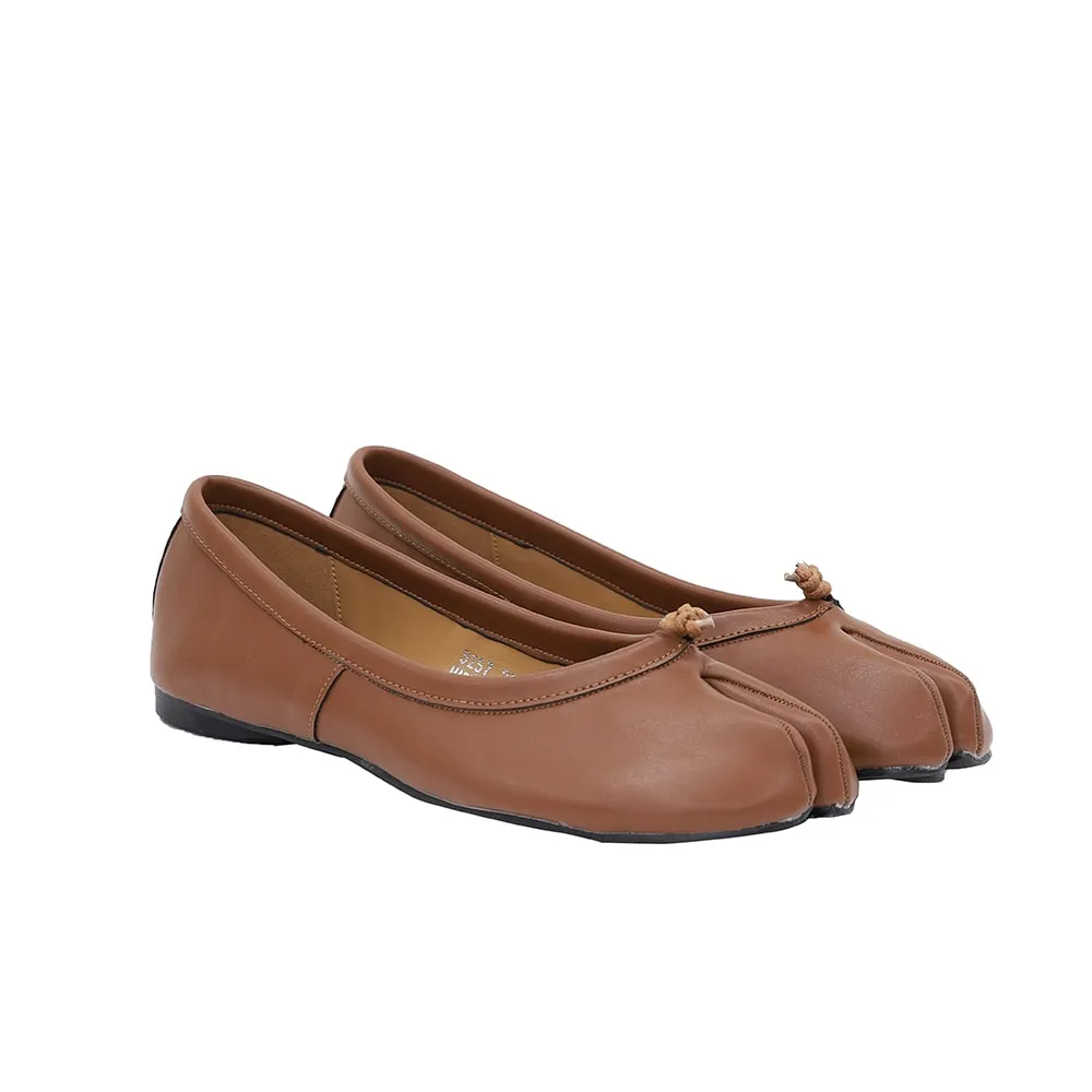 Flat Shoes with Toe Split OA22