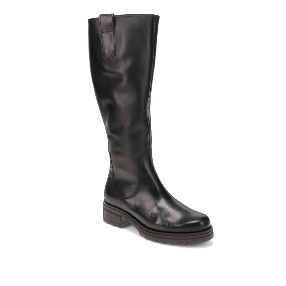 Leather Block-Heeled Long Boots - GAB40517 / 325 891