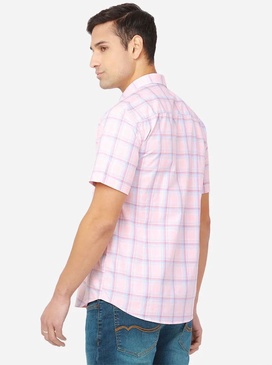 Light Pink Checked Slim Fit Casual Shirt | JadeBlue