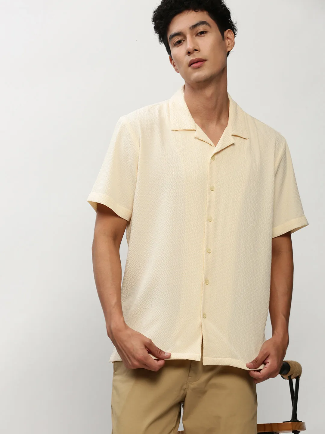 Men Cream Solid Casual Casual Shirts