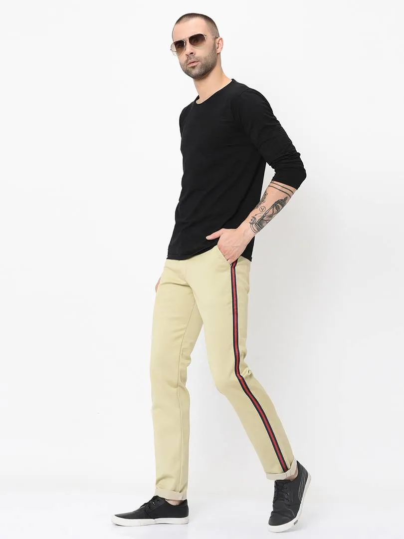 Men's Off White Cotton Blend Solid Slim Fit Casual Trouser