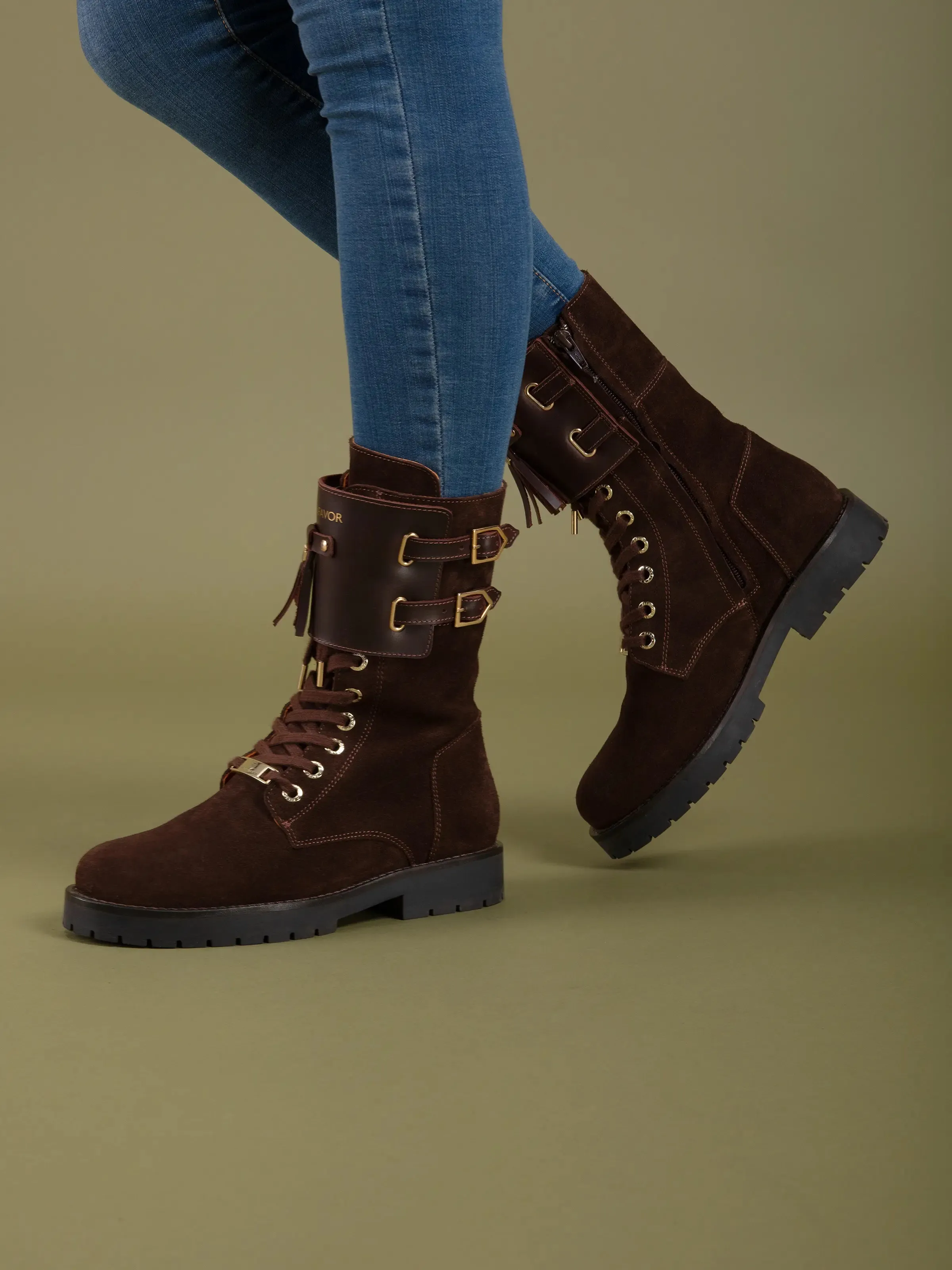 Windsor Combat Boot - Chocolate Suede