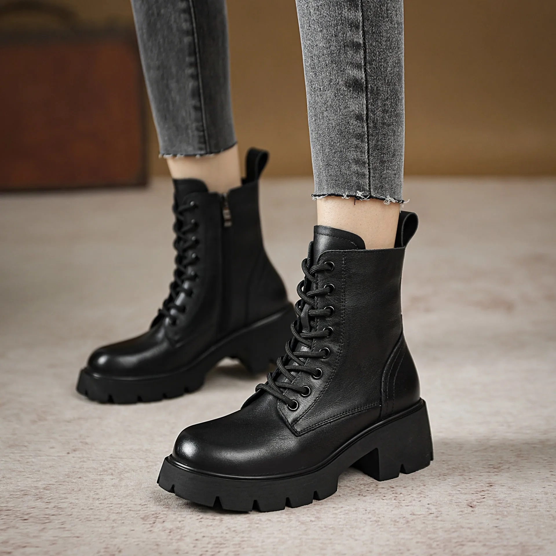 Women Classic Minimalist Leather Chunky Platform Combat Boots